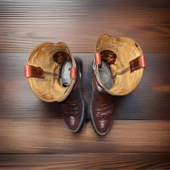 Size 8.5 B Tony Lama Brown Exotic Lizard Western Boots main image 6